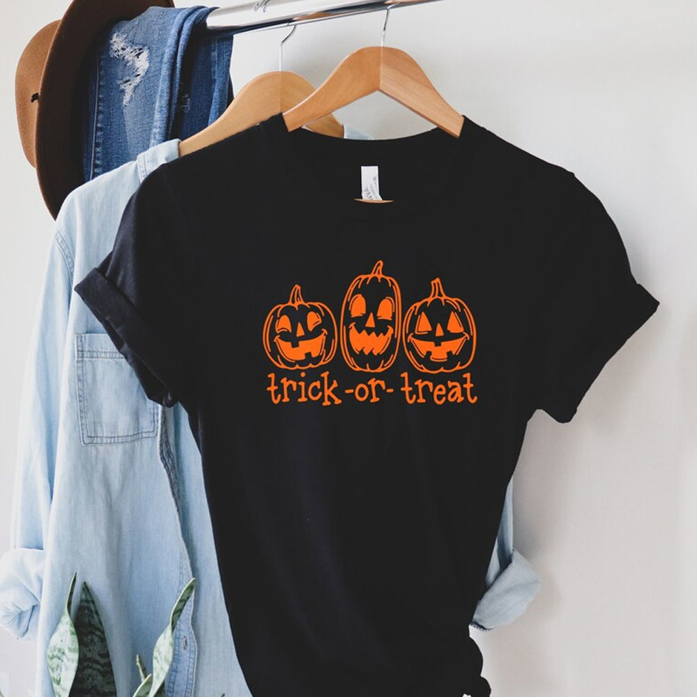Trick Or Treat Funny Halloween Spooky Season Retro Graphic T-Shirt
